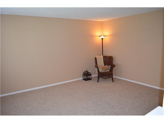 927 Granada Dr, Oceanside, CA 92056 photo 8