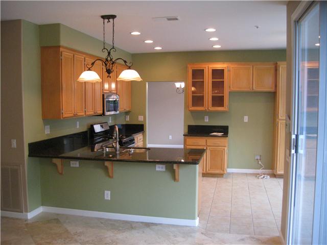 10284 Lariat Dr, Santee, CA 92071 photo 4