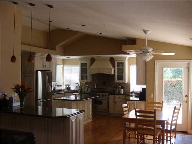 25211 Hereford Dr, Ramona, CA 92065 photo 2