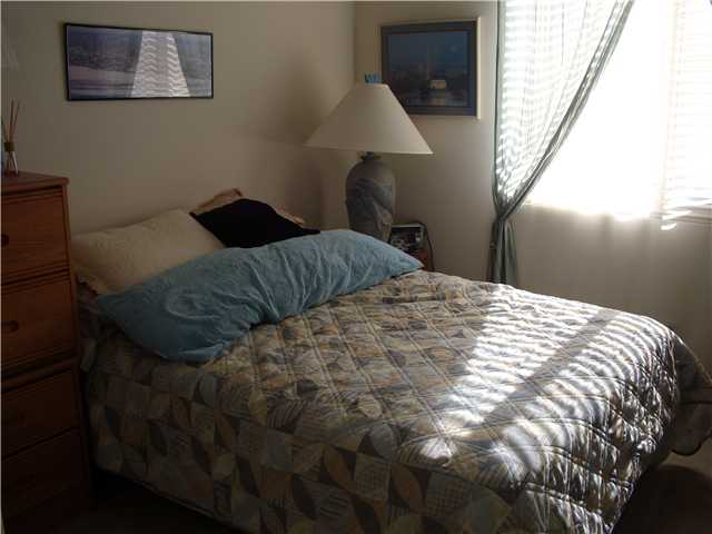 3948 Cadena Dr, Oceanside, CA 92058 photo 11