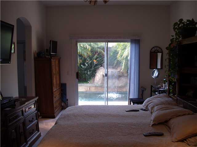 3948 Cadena Dr, Oceanside, CA 92058 photo 8