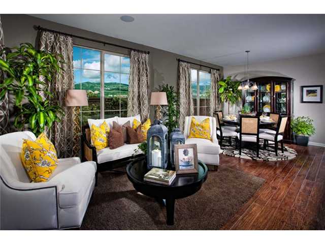 7098 Sitio Corazon, Carlsbad, CA 92009 photo 2