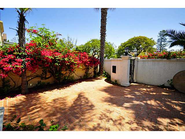 438 B Ave, Coronado, CA 92118 photo 2