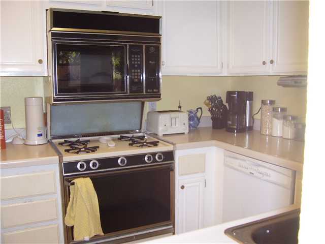 3076 Charwood Ct, Spring Valley, CA 91978 photo 5