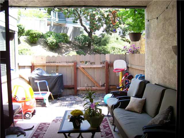 3076 Charwood Ct, Spring Valley, CA 91978 photo 3
