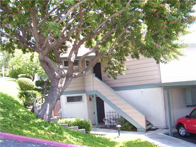 3076 Charwood Ct, Spring Valley, CA 91978 photo 2