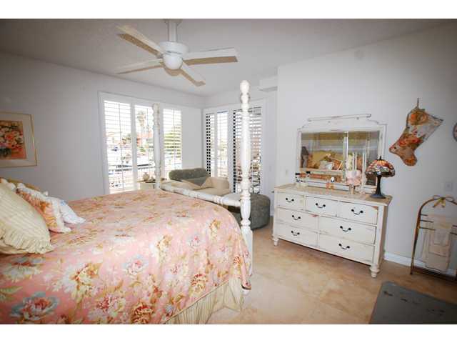 57 Kingston Ct, Coronado, CA 92118 photo 8
