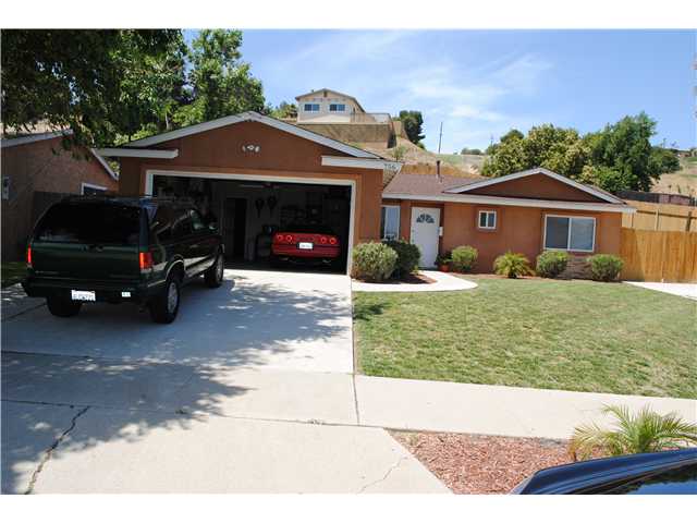 756 Worthington St, Spring Valley, CA 91977 photo 4