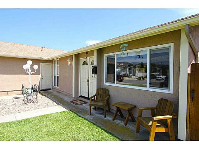 14589 Scarboro St, Poway, CA 92064 photo 3