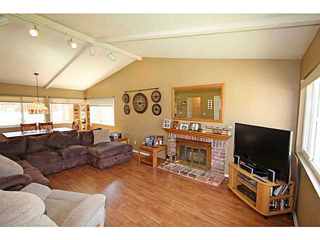 14589 Scarboro St, Poway, CA 92064 photo 5