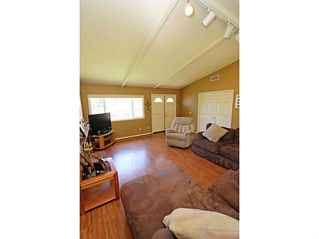 14589 Scarboro St, Poway, CA 92064 photo 6
