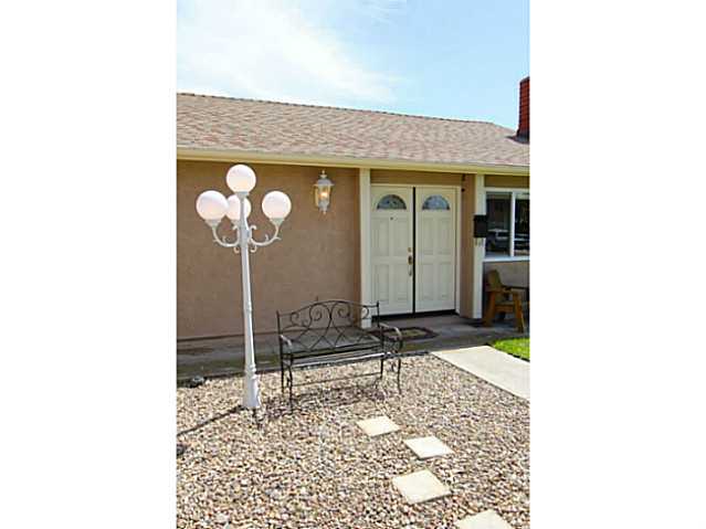 14589 Scarboro St, Poway, CA 92064 photo 4