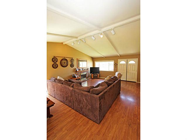 14589 Scarboro St, Poway, CA 92064 photo 9