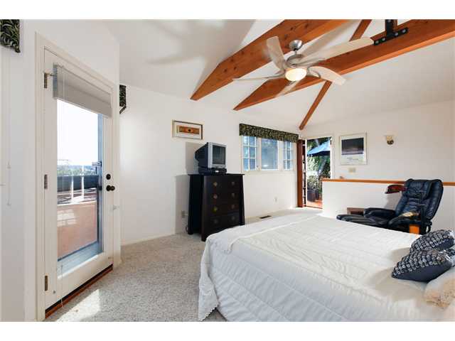 740 Arenas St, La Jolla, CA 92037 photo 8