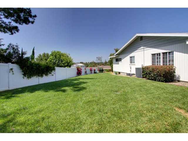 329 Sky Vis, Fallbrook, CA 92028 photo 24