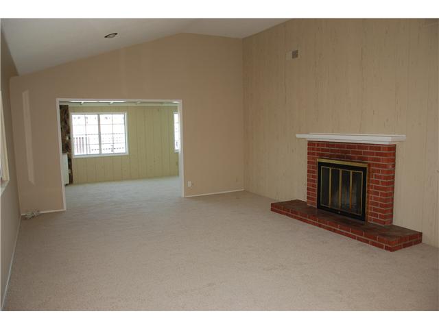 1012 Glenmere Rd, Vista, CA 92084 photo 4