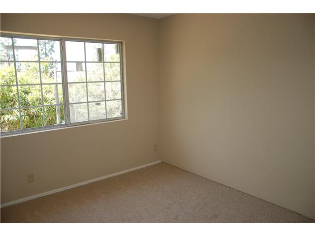 1012 Glenmere Rd, Vista, CA 92084 photo 11
