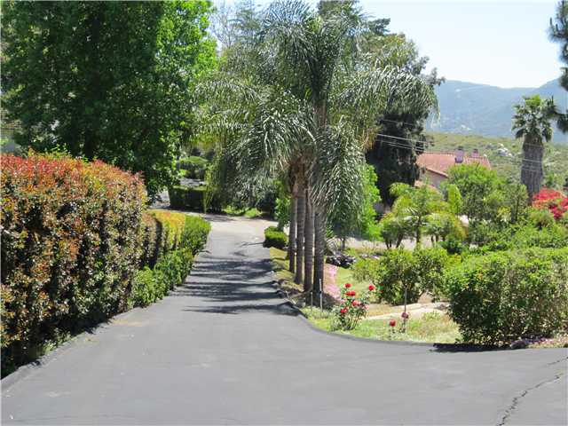 1610 Skyhawk Rd, Escondido, CA 92029 photo 25