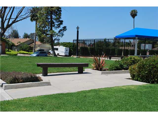 8574 Lynx Rd, San Diego, CA 92126 photo 4