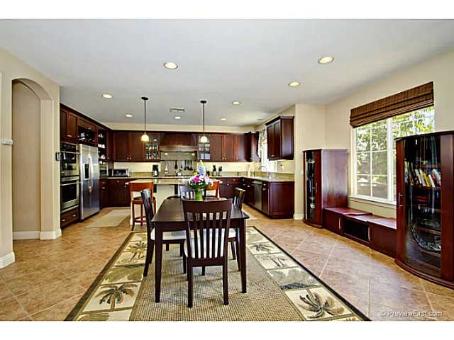 2555 Ingleton Ave, Carlsbad, CA 92009 photo 5