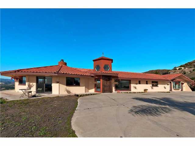 3232 Toyon Heights Dr, Fallbrook, CA 92028 photo 2