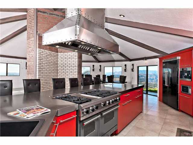 3232 Toyon Heights Dr, Fallbrook, CA 92028 photo 1