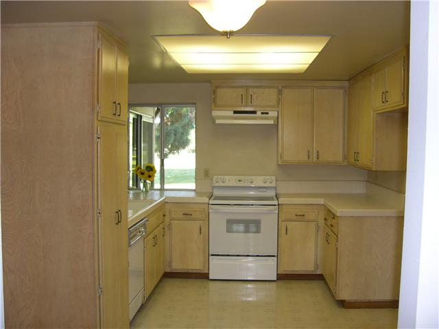 1741 David Dr, Escondido, CA 92026 photo 8