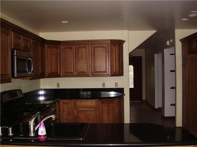 258 Arnold Way, Alpine, CA 91901 photo 2