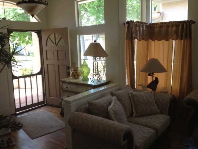 725 Mosaic Cir, Oceanside, CA 92057 photo 2