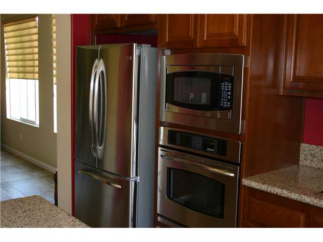 1283 Bellingham Dr, Oceanside, CA 92057 photo 4