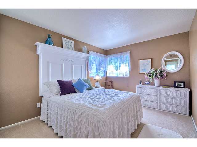 407 Calle Corazon, Oceanside, CA 92057 photo 20
