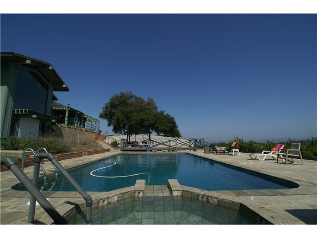 167 Burma Rd, Fallbrook, CA 92028 photo 2