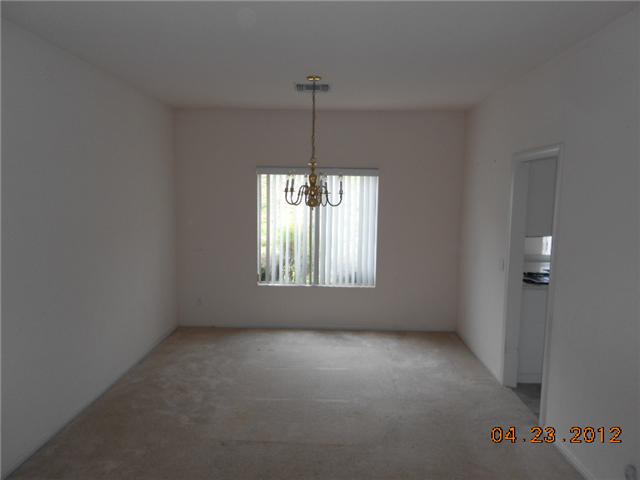 2247 Sunset Dr, Escondido, CA 92025 photo 3