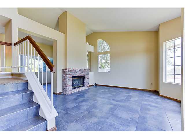 1315 Darwin Dr, Oceanside, CA 92056 photo 4