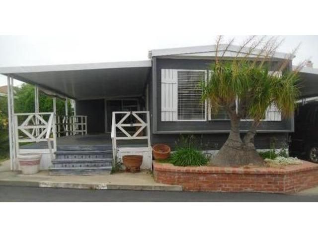 111 Swallow Ln, Oceanside, CA 92057 photo 3