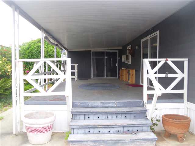 111 Swallow Ln, Oceanside, CA 92057 photo 2