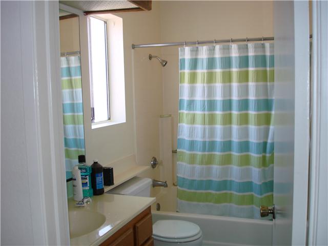 1437 Eastview Ct, Oceanside, CA 92056 photo 21