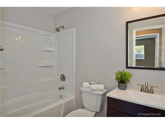 8728 Vanguard Pl, Lakeside, CA 92040 photo 14
