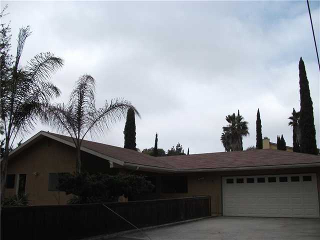 1264 Oak Dr, Vista, CA 92084 photo 1