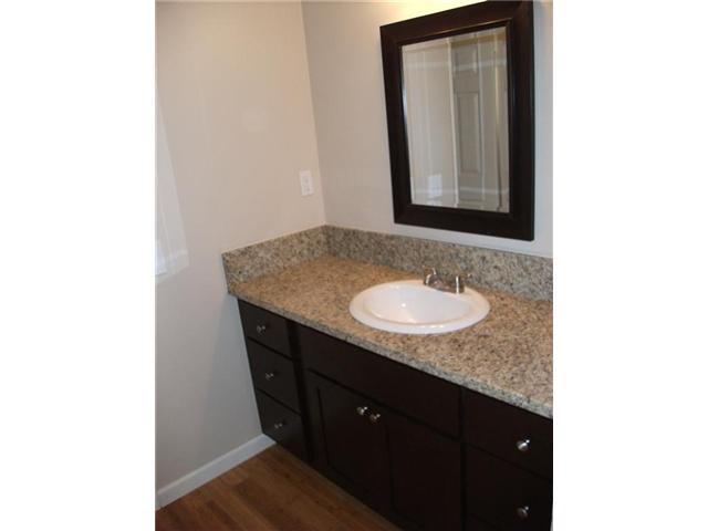 1264 Oak Dr, Vista, CA 92084 photo 3