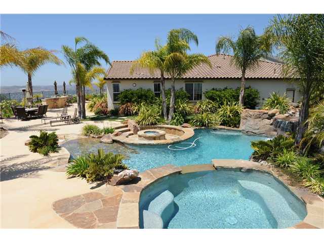 5719 Mara Villa St, Santee, CA 92071 photo 1