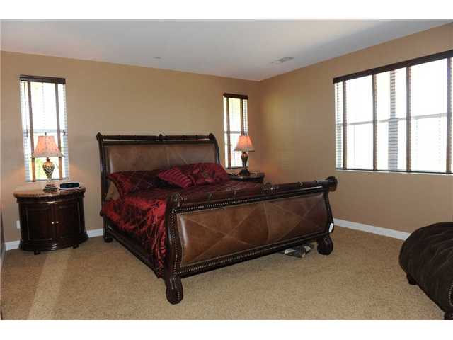5719 Mara Villa St, Santee, CA 92071 photo 15
