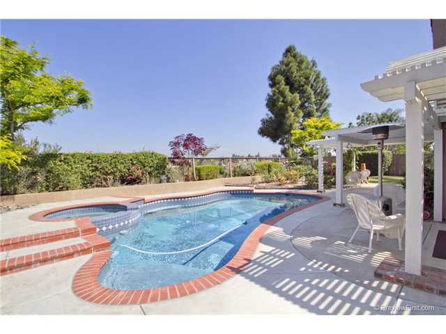 5154 Silver Bluff Dr, Oceanside, CA 92057 photo 22
