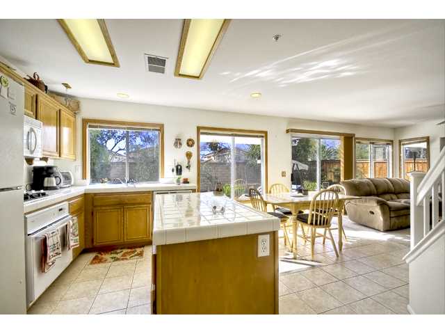 117 Rock Glen Way, Santee, CA 92071 photo 5