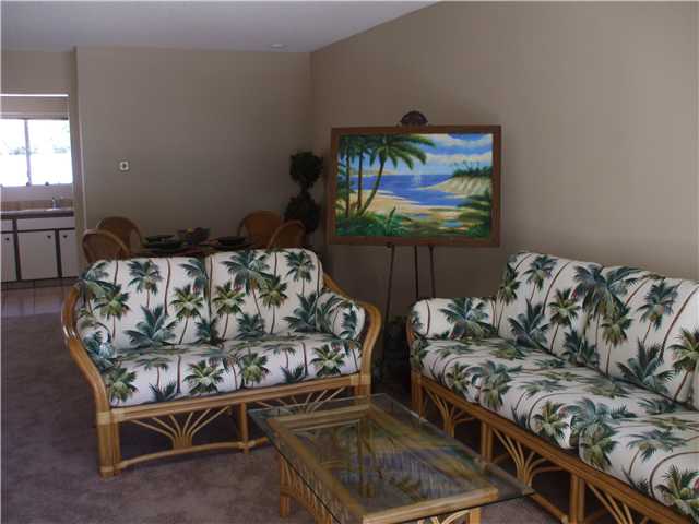 1516 Rolling Hills Dr, Oceanside, CA 92056 photo 2