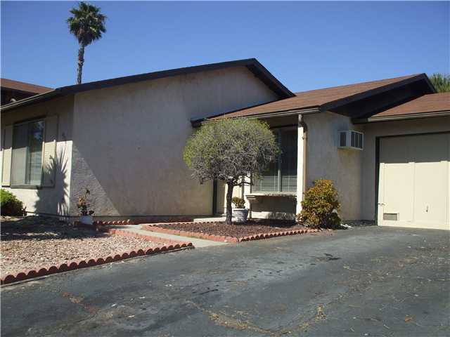 1516 Rolling Hills Dr, Oceanside, CA 92056 photo 1