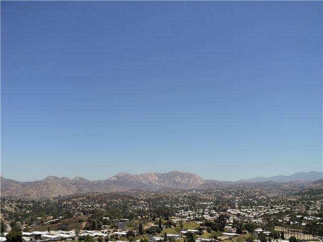 8855 Ridgeton Ct, Lakeside, CA 92040 photo 12