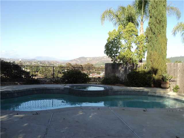 8855 Ridgeton Ct, Lakeside, CA 92040 photo 11