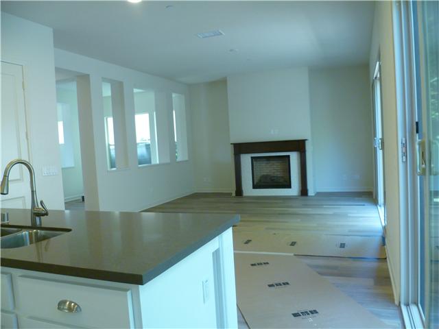 698 Calypso Pl, Encinitas, CA 92024 photo 4
