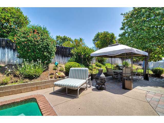 1717 Summit Dr, Escondido, CA 92027 photo 15